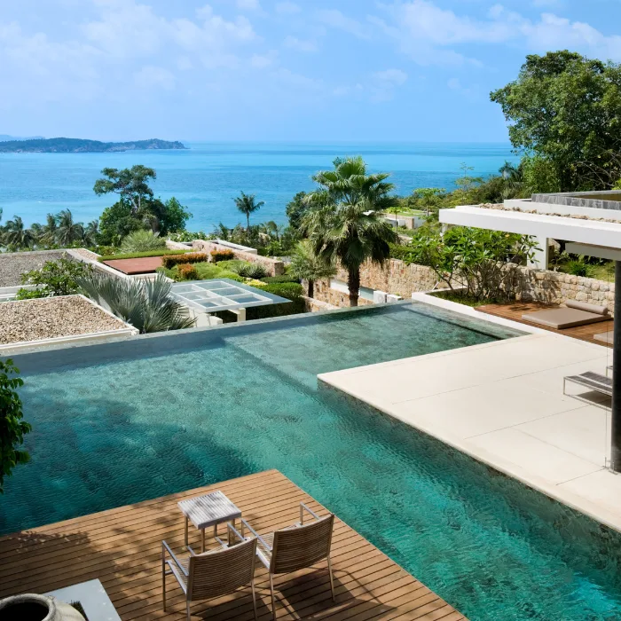 Piscine — Opio